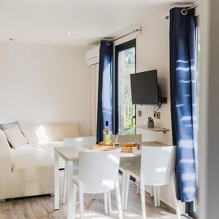 Camping Le Phare 4* Les Portes-en-Re