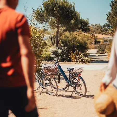 Campsite Le Phare 4*