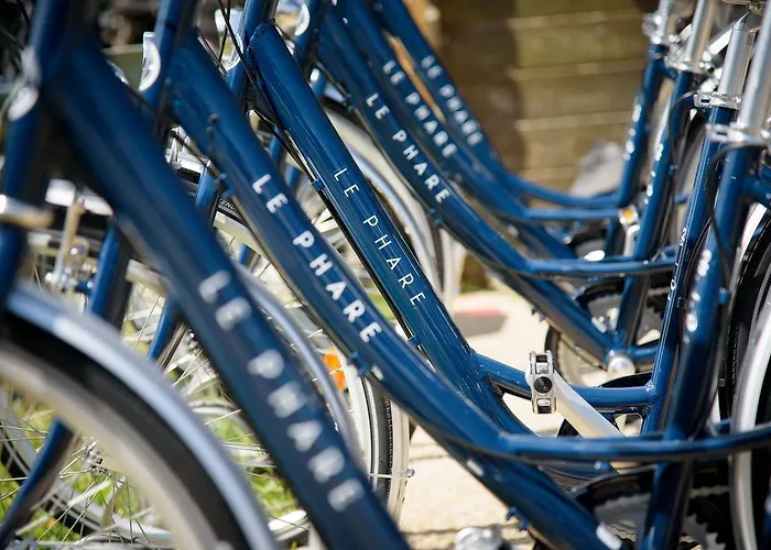 Le Phare Les Portes-en-Re